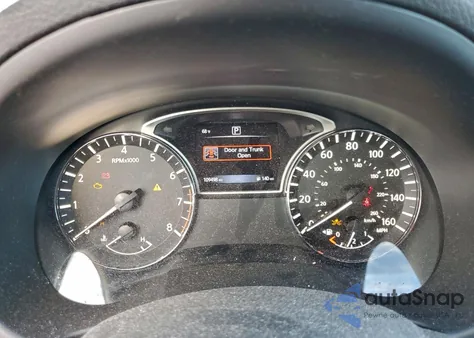 2018 Nissan Altima 2.5 z USA, uszkodzony, nr VIN 1N4AL3AP8JC218282